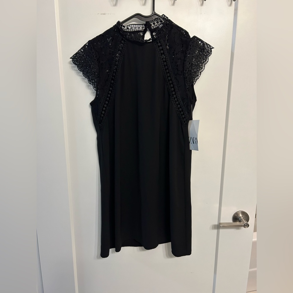NWT Zara Lace Short Sleeve Dress